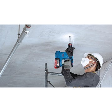 Bosch BORRHAMMARE GBH 18V-24 C SOLO L-BOXX