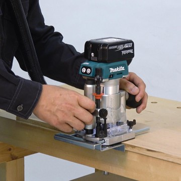 Makita MULTIFRÄS DRT50Z MAKITA 18V SOLO BL 30000RPM 6/8 MM