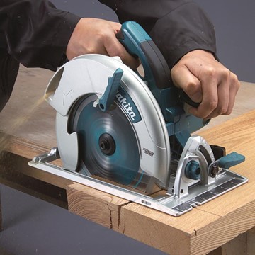 Makita CIRKELSÅG 5008MGJ MAKITA 1800 W 5200RPM 210 MM