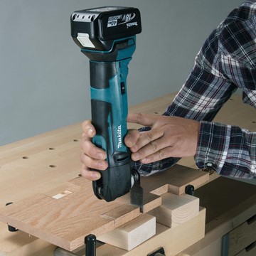 Makita MULTIVERKTYG DTM51ZJX1 MAKITA 18V SOLO MAKPAC BLAD PLATTA